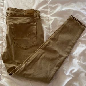 American Eagle Hi Rise Jegging 6S